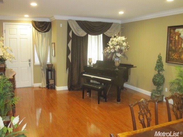 1361 Riverview Ave, Tracy, CA 95377 photo 6