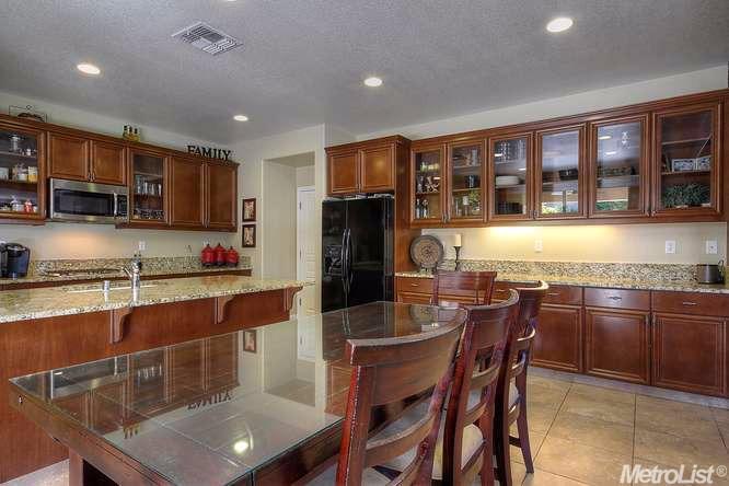 3700 Banyan Tree Ct, Modesto, CA 95355 photo 9