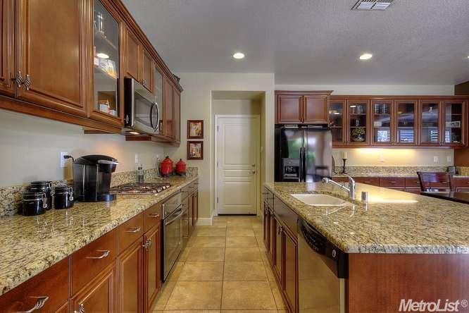 3700 Banyan Tree Ct, Modesto, CA 95355 photo 6