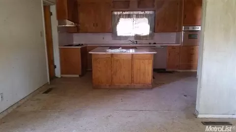 230 S 7th St, Patterson, CA 95363 photo 3