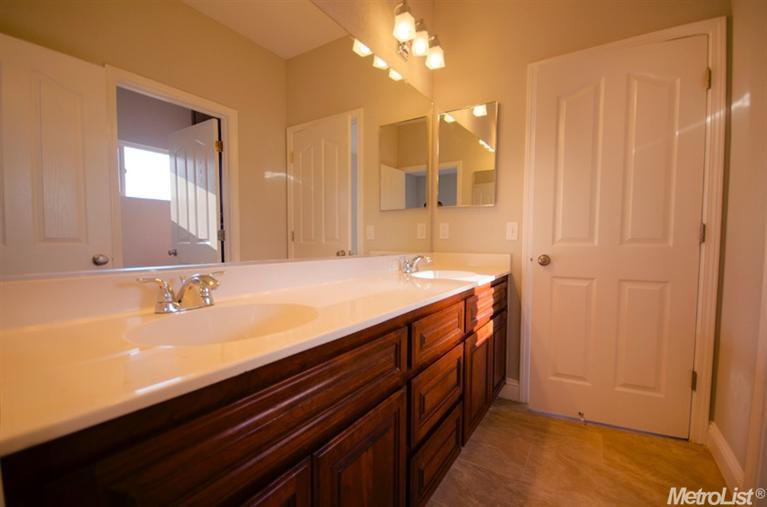 1233 Doak Blvd, Ripon, CA 95366 photo 25