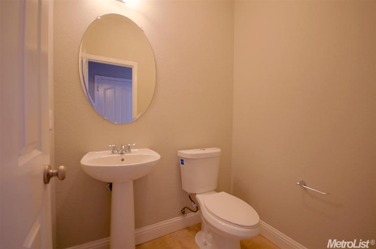1233 Doak Blvd, Ripon, CA 95366 photo 9