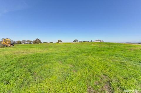 18720 E Sierra View Ct, Clements, CA 95227 photo 9