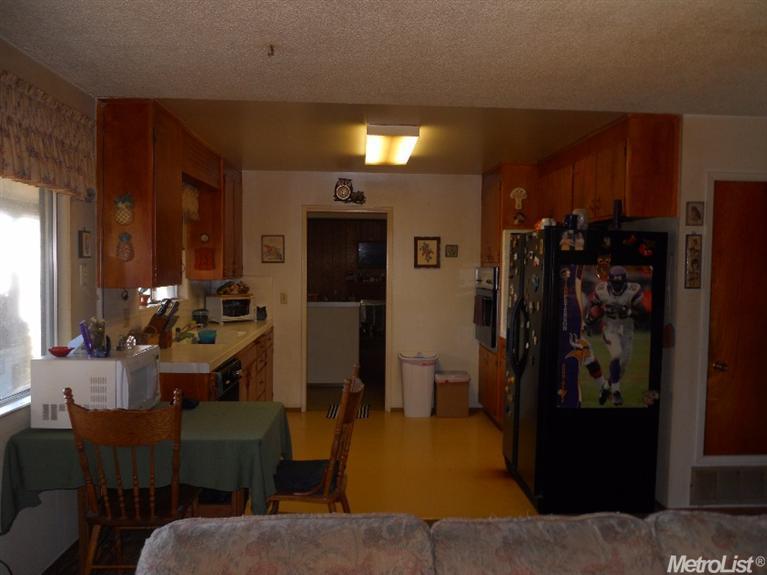 1006 6th St, Ripon, CA 95366 photo 7