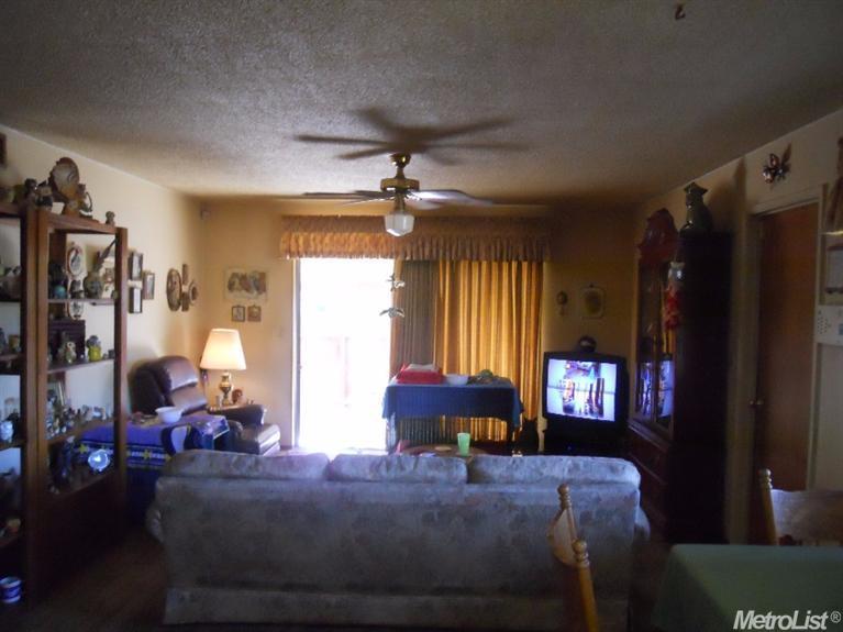 1006 6th St, Ripon, CA 95366 photo 6