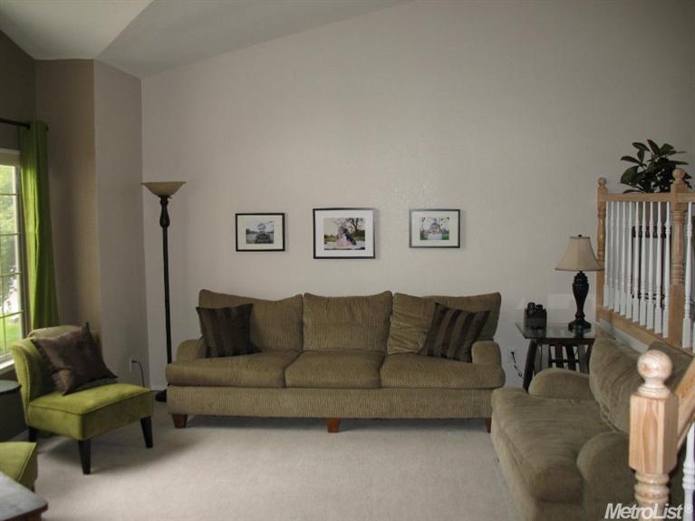 2812 Antwerp, Modesto, CA 95356 photo 2