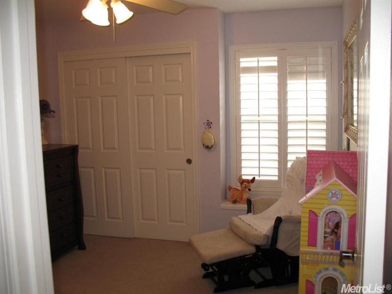 2812 Antwerp, Modesto, CA 95356 photo 20