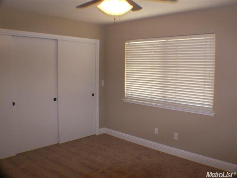3913 St Nicholas Dr, Modesto, CA 95356 photo 21