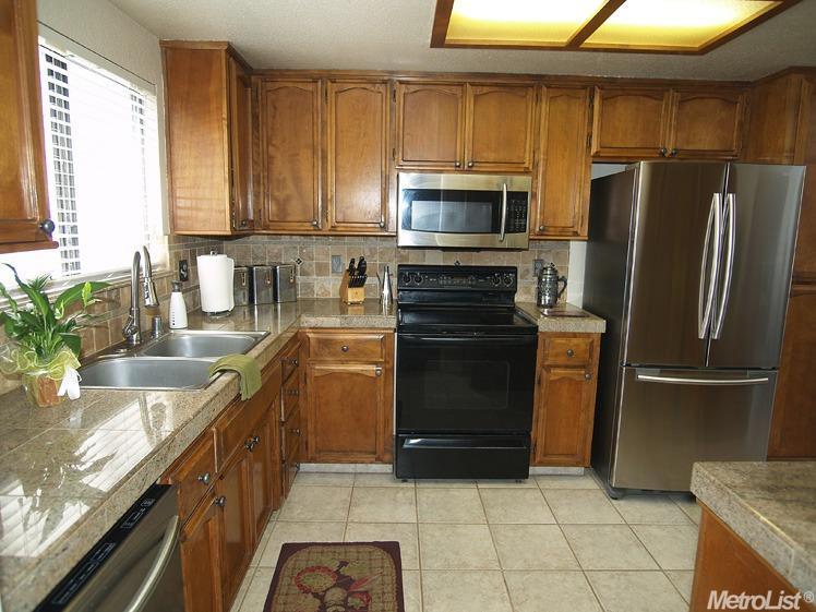 2424 Manor Oak Dr, Modesto, CA 95355 photo 11