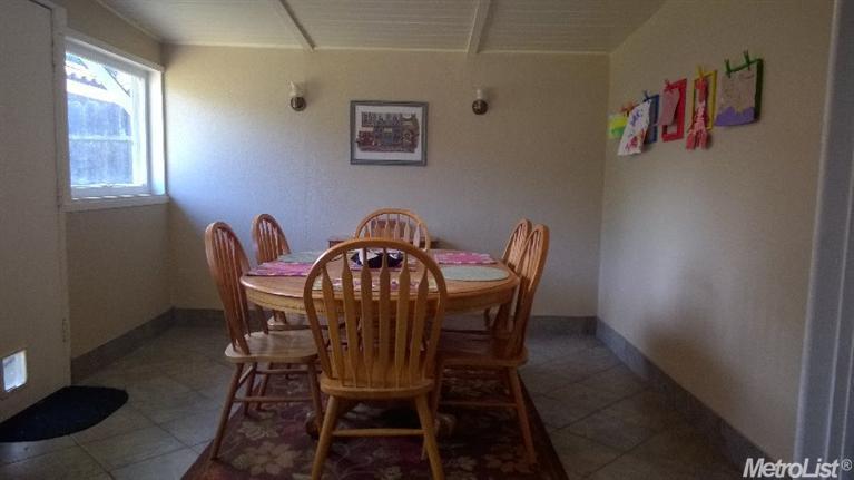 2039 Lance St, Modesto, CA 95354 photo 4