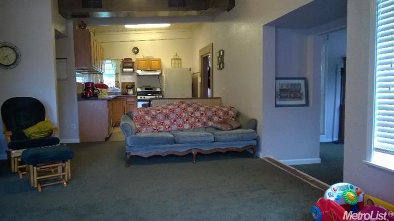 2039 Lance St, Modesto, CA 95354 photo 7
