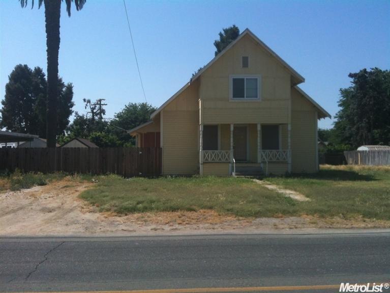 4532 E Zeering Rd, Denair, CA 95316 photo 1
