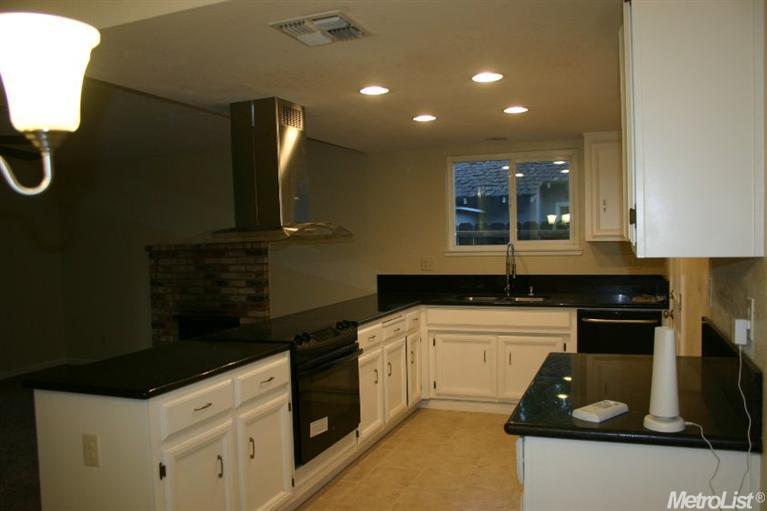 2233 Lavon Ln, Ceres, CA 95307 photo 3