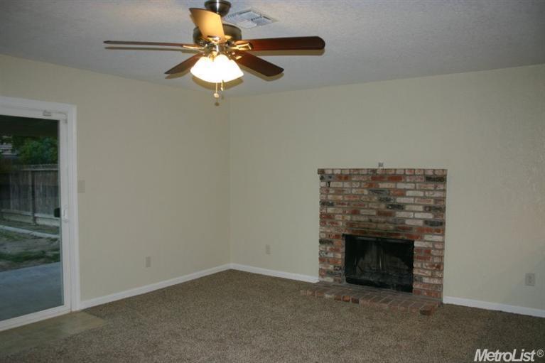 2233 Lavon Ln, Ceres, CA 95307 photo 5