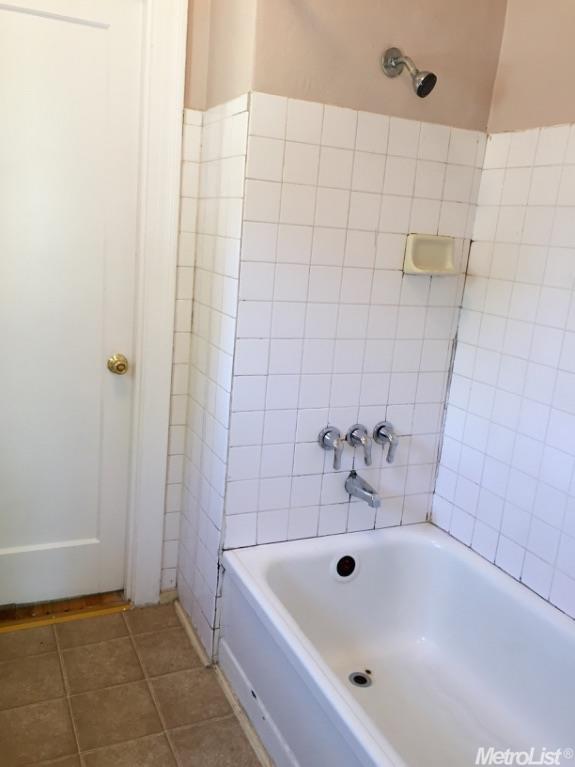 911 Sutter Ave, Modesto, CA 95351 photo 6