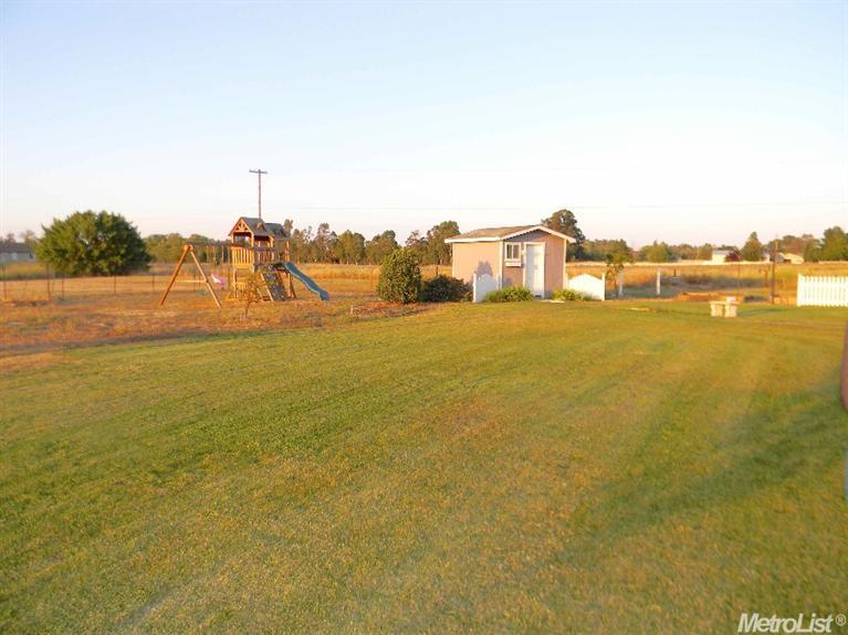 9621 Alta Mesa Rd, Wilton, CA 95693 photo 3