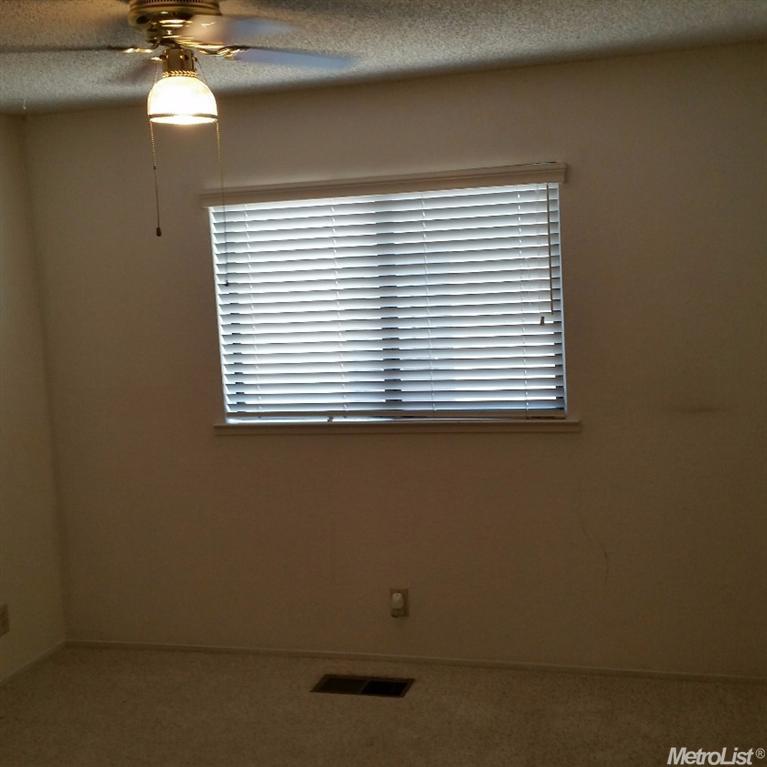 225 S Wilma Ave, Ripon, CA 95366 photo 10