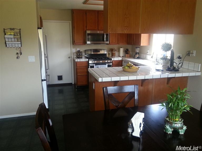 310 Gail, Lathrop, CA 95330 photo 6