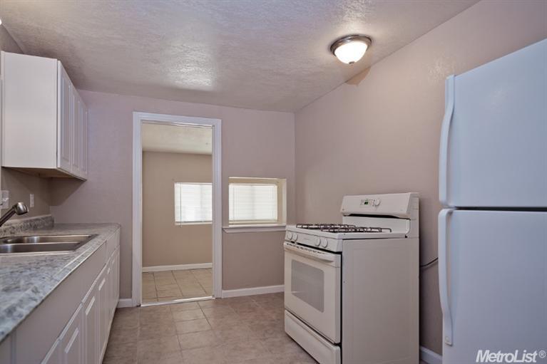 819 Kerr Ave, Modesto, CA 95354 photo 3