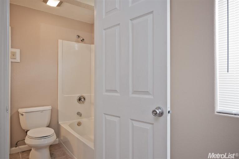 819 Kerr Ave, Modesto, CA 95354 photo 7