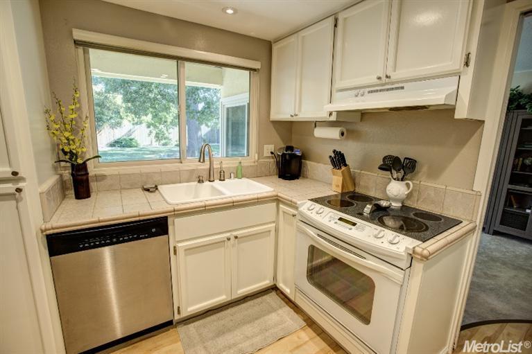 9153 Pershing Ave, Orangevale, CA 95662 photo 9