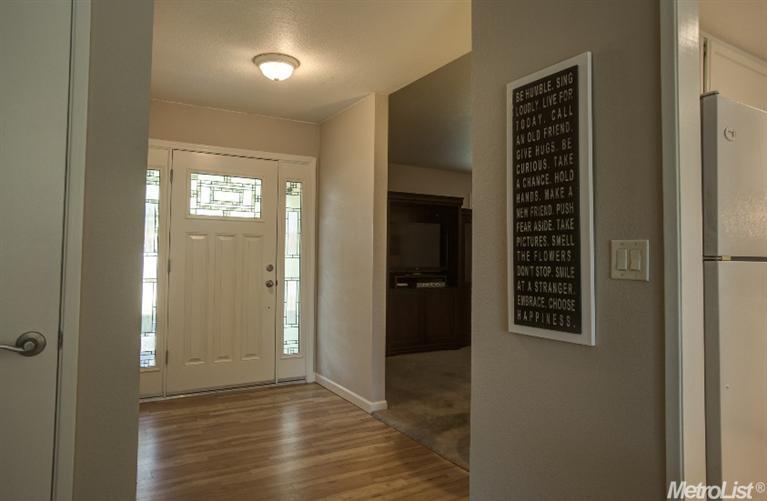9153 Pershing Ave, Orangevale, CA 95662 photo 3