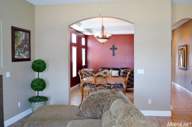 1068 Ash Ave, Ripon, CA 95366 photo 11