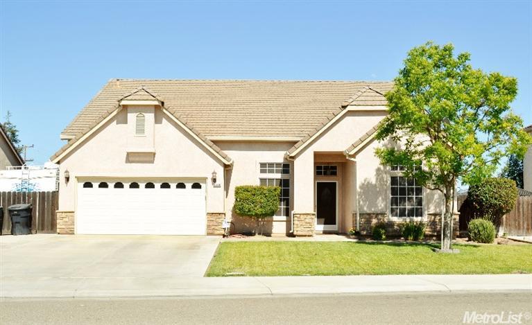 1068 Ash Ave, Ripon, CA 95366 photo 1