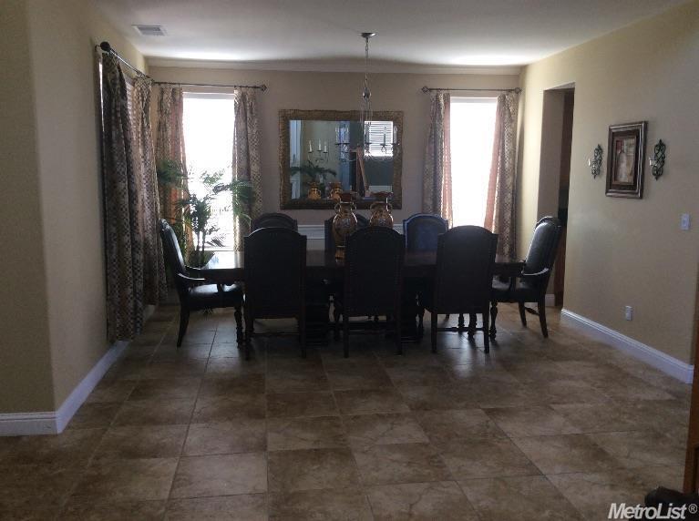 515 Carnaby Rd, Lathrop, CA 95330 photo 3
