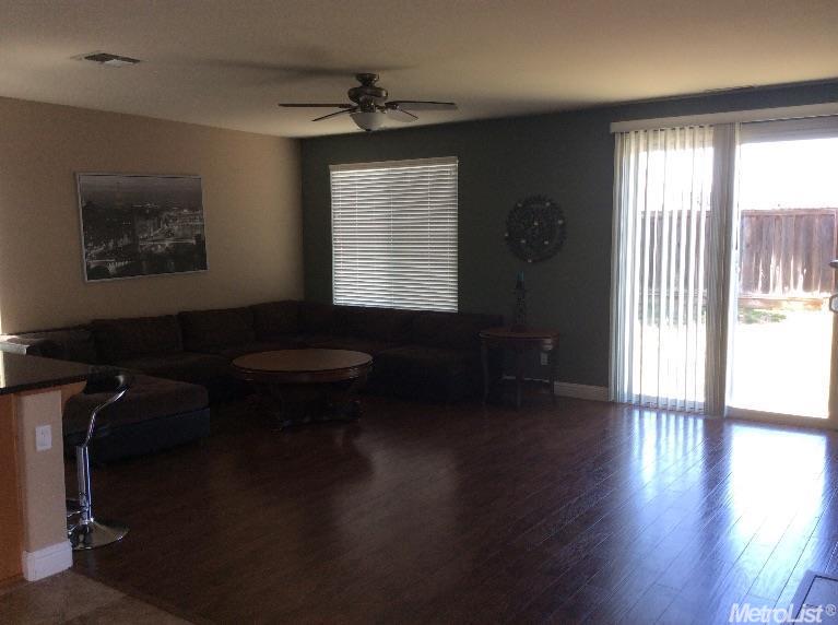 515 Carnaby Rd, Lathrop, CA 95330 photo 8