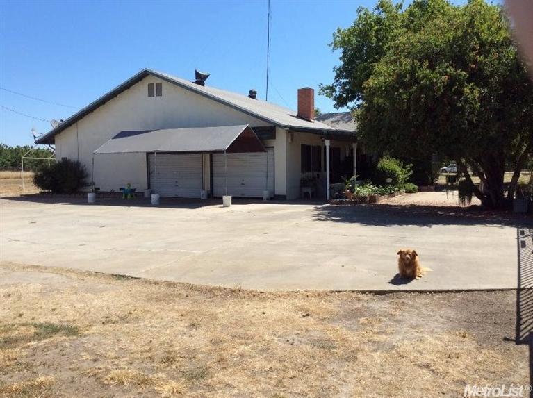 7219 Bacon Rd, Modesto, CA 95358 photo 1
