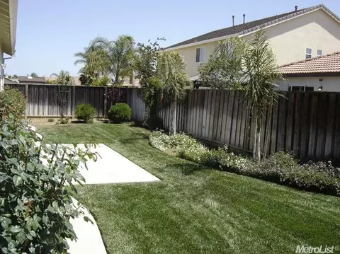 242 Scarlet, Patterson, CA 95363 photo 16