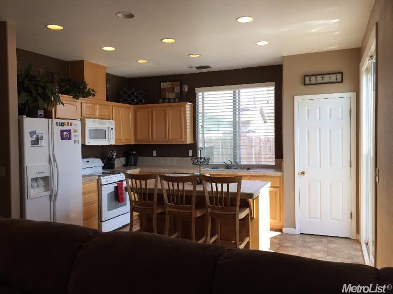 62 Lute Ct, Merced, CA 95341 photo 3