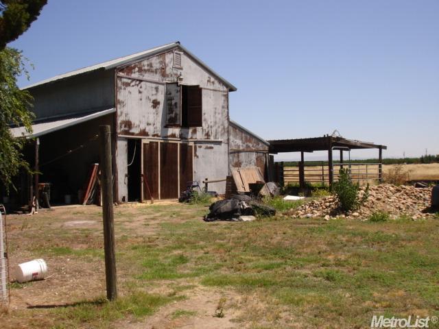 22069 E 3rd, Linden, CA 95236 photo 10
