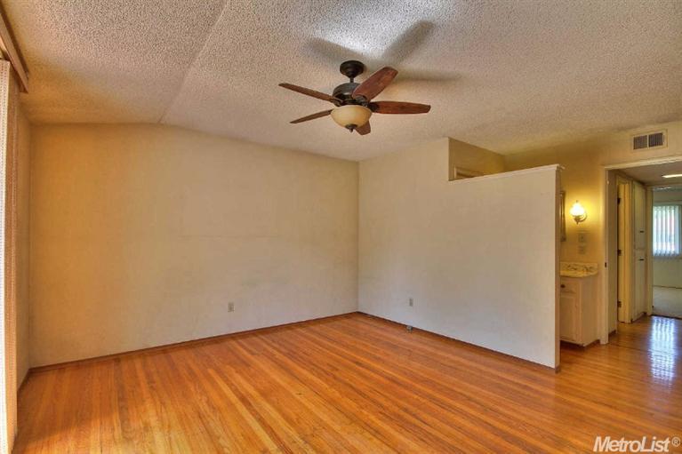 5104 Schuyler Dr, Carmichael, CA 95608 photo 21