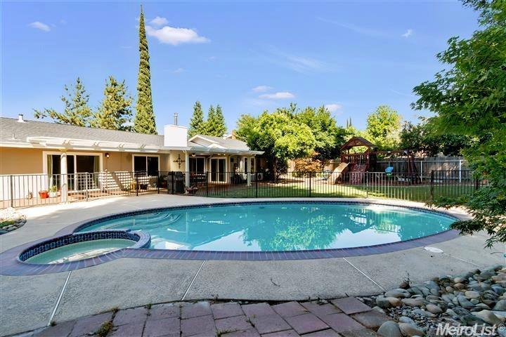 5205 Shelato Way, Carmichael, CA 95608 photo 19