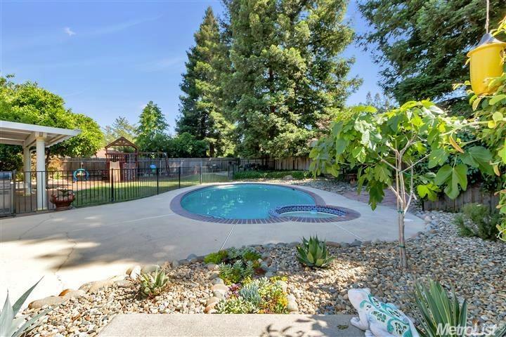5205 Shelato Way, Carmichael, CA 95608 photo 17