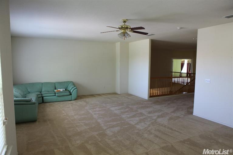 11050 Woodring Dr, Mather, CA 95655 photo 12
