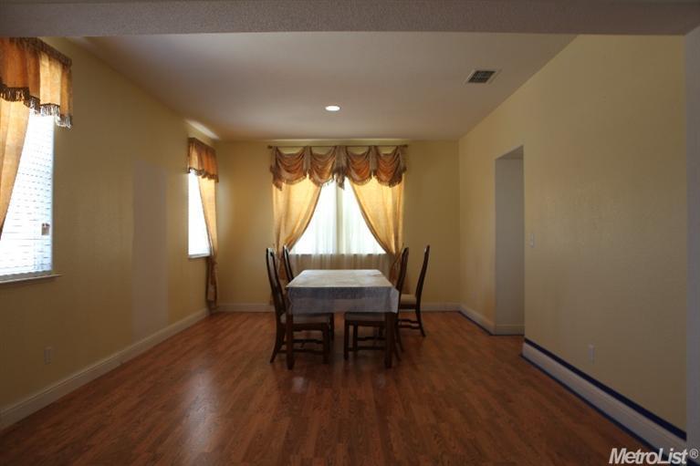 11050 Woodring Dr, Mather, CA 95655 photo 5