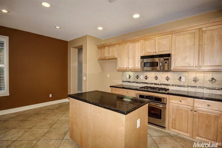 2081 Holt Dr, Lodi, CA 95242 photo 13