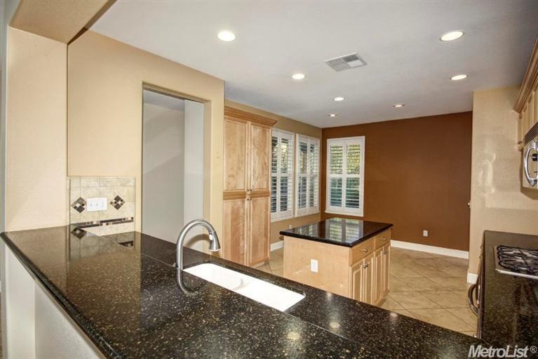 2081 Holt Dr, Lodi, CA 95242 photo 10