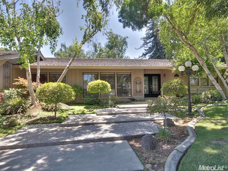 2708 Deerfield Pl, Modesto, CA 95355 photo 2