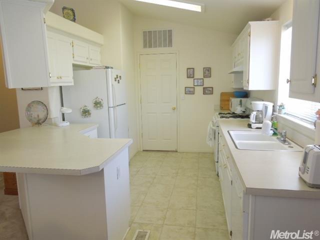 20 Rollingwood Dr #185, Jackson, CA 95642 photo 2
