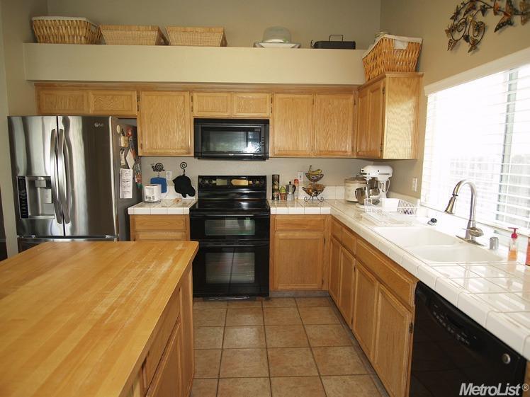 872 Rolling Oak Ct, Modesto, CA 95351 photo 11