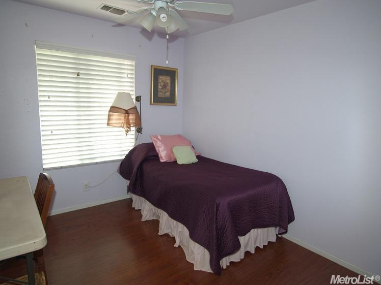 872 Rolling Oak Ct, Modesto, CA 95351 photo 14