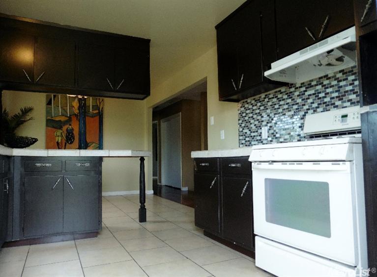 624 Lenore Dr, Modesto, CA 95351 photo 12
