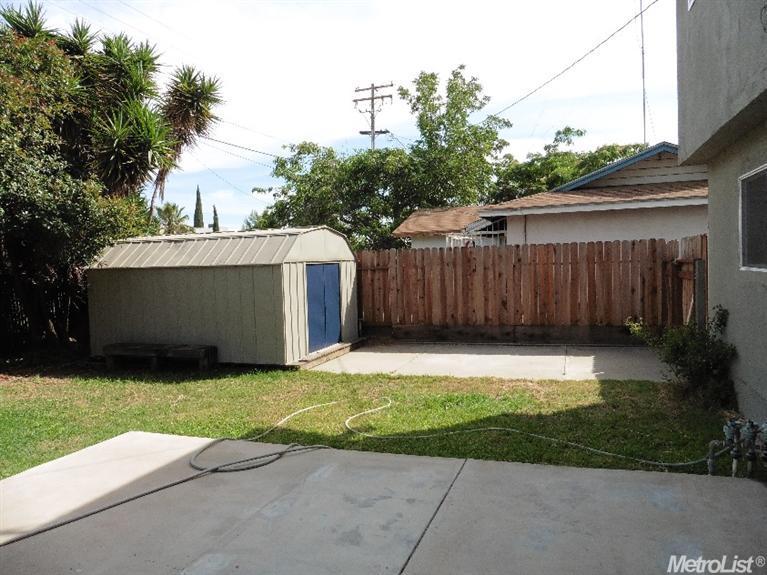 624 Lenore Dr, Modesto, CA 95351 photo 5