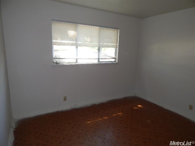 559 Sonora Ave, Lodi, CA 95240 photo 5