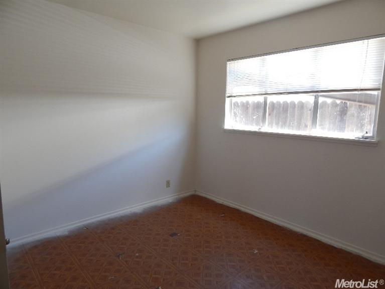 559 Sonora Ave, Lodi, CA 95240 photo 7