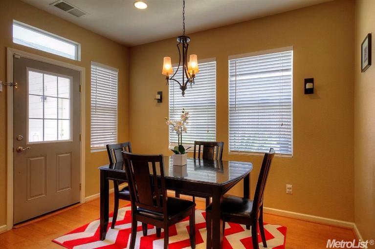 4318 Roxbury Dr, Tracy, CA 95377 photo 8